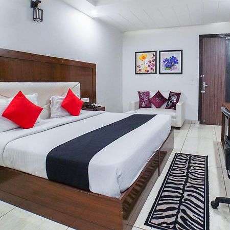 Collection O Prem Ratna Otel Dehradun Dış mekan fotoğraf
