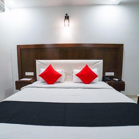 Collection O Prem Ratna Otel Dehradun Dış mekan fotoğraf