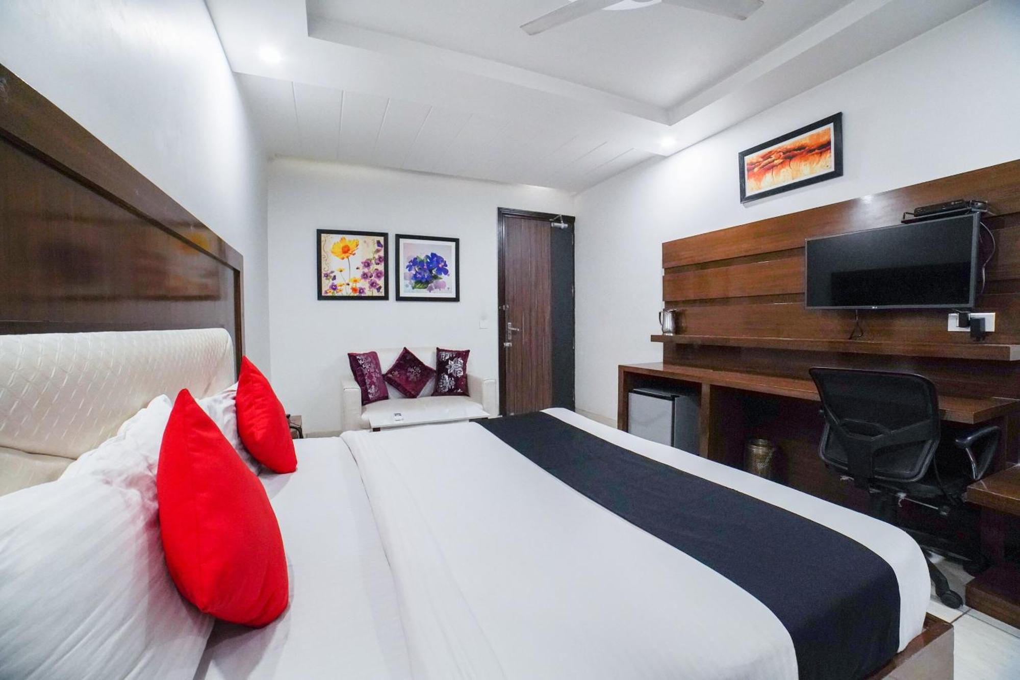 Collection O Prem Ratna Otel Dehradun Dış mekan fotoğraf