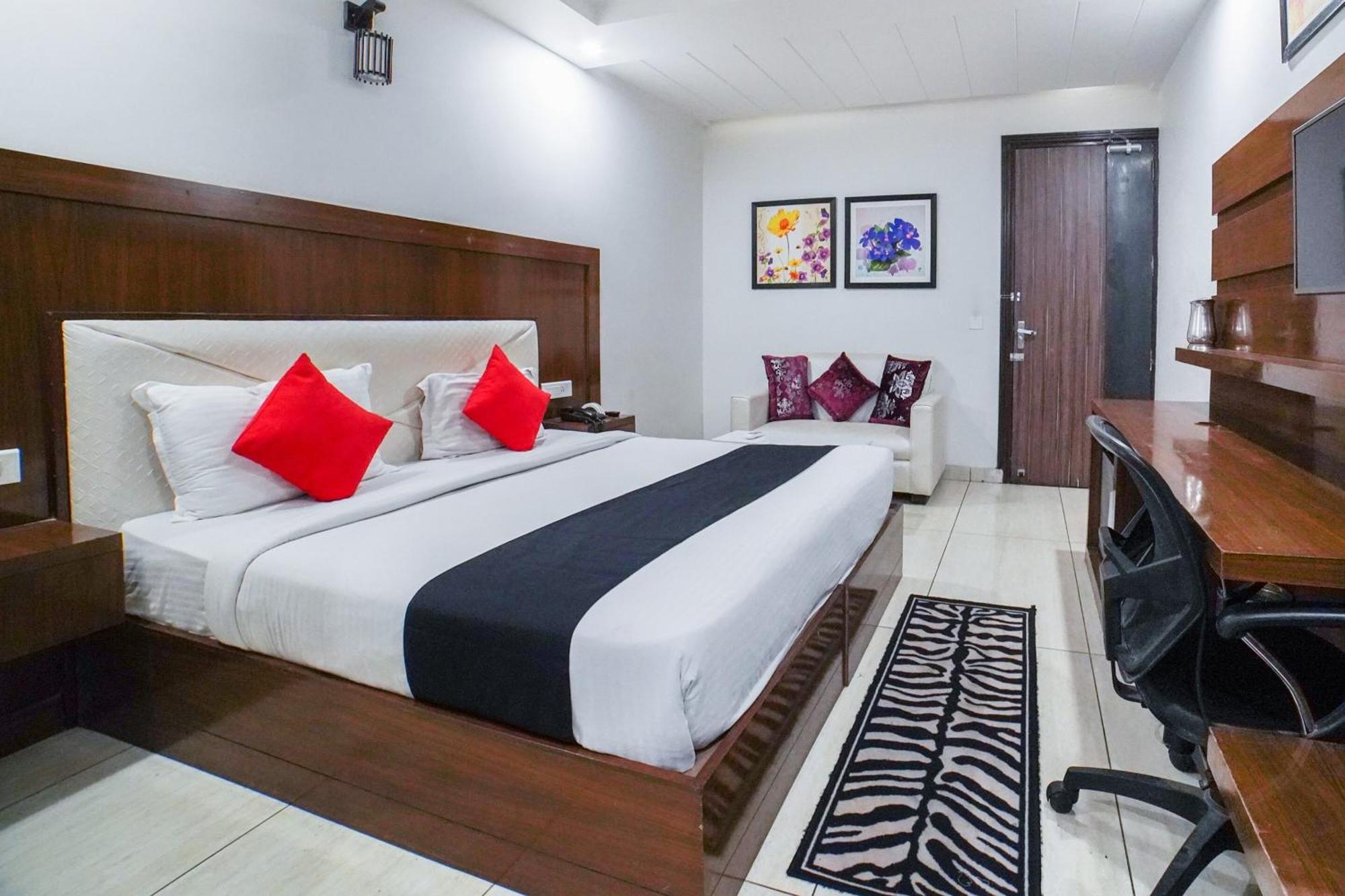 Collection O Prem Ratna Otel Dehradun Dış mekan fotoğraf