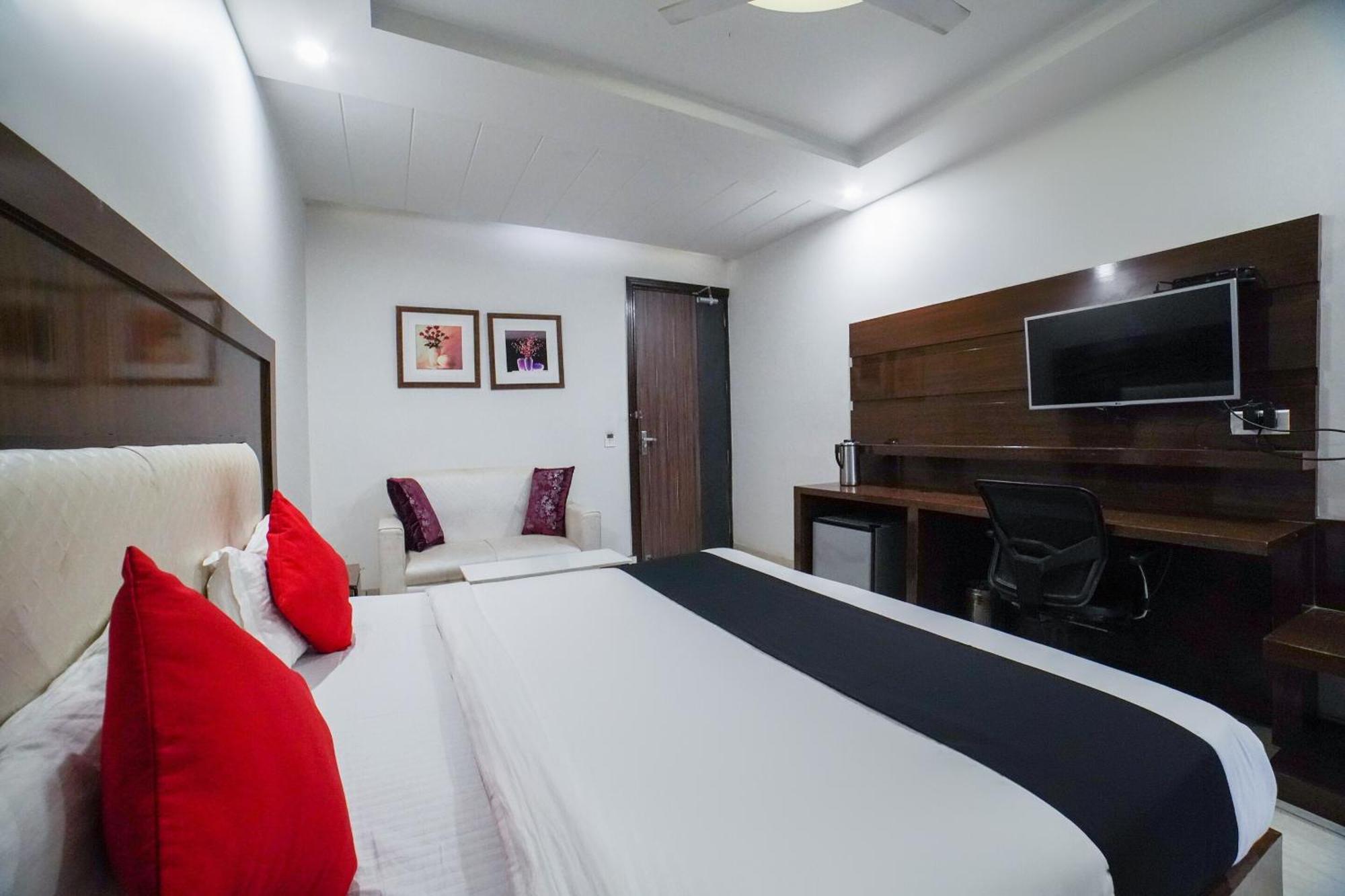 Collection O Prem Ratna Otel Dehradun Dış mekan fotoğraf